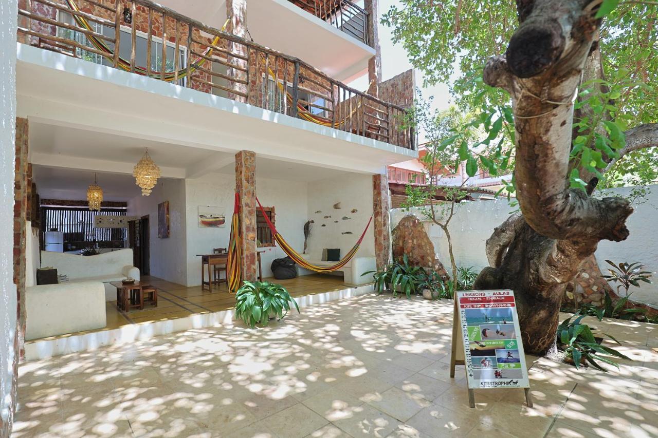Jerizz House Hotel จีโจกา จี เจรีกวากวารา ภายนอก รูปภาพ